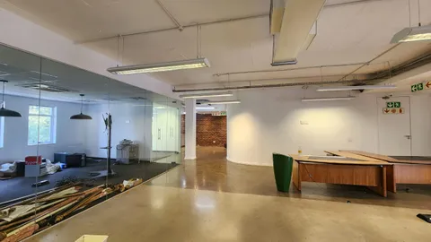 293 Jan Smuts Avenue in Hyde Park